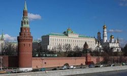 Peskov: Üçlü müzakereler askeri faaliyetleri kısıtlamıyor