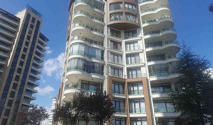Ankara'da Balkondan Evine Girmeye Çalıştı: Boşluğa Düşerek Can Verdi