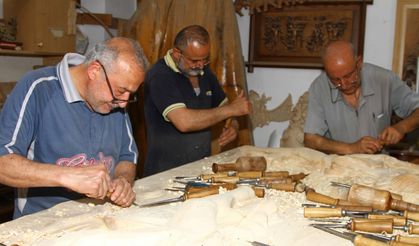 Hataylı Ahşap Oyma Ustası Behzat Böke: 'Zanaatımız Tehlikede'