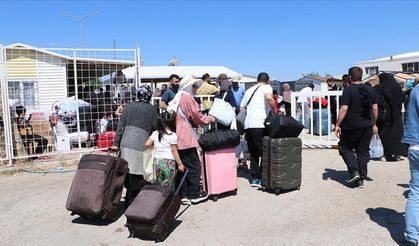 Okullar Kapandı Binlerce Suriyeli Ülkesine Gidiyor