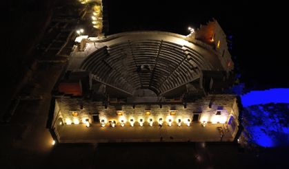 Patara Antik Kenti gece müzeciliğiyle büyülüyor