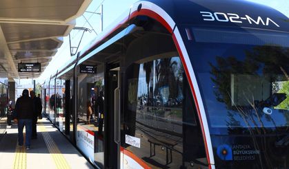 Antalya’da toplu ulaşım 30 Ağustos’ta ücretsiz