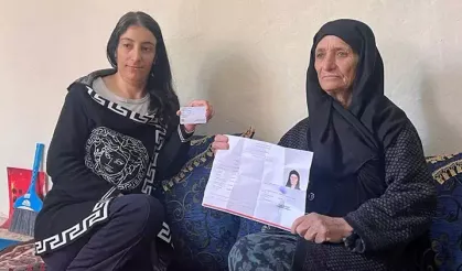 40 yıldır kimliksiz yaşayan aile Türkiye’den destek bekliyor