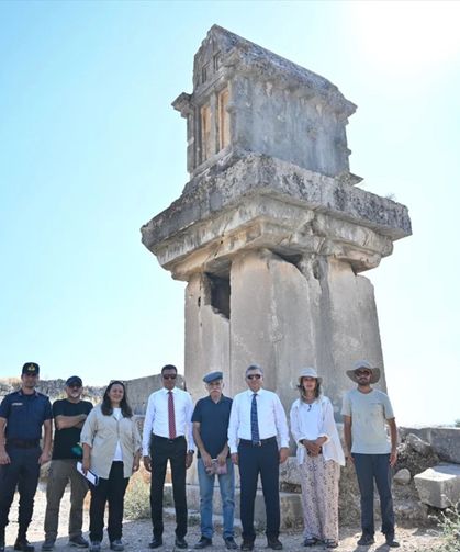 Vali Şahin, Xanthos ve Patara antik kentlerini inceledi