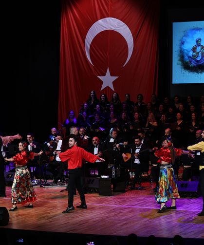 Antalya’da “Türkü Türkü Türkiyem Hemdem” konseri