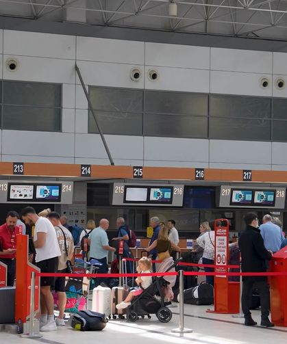 TÜİK: 2025’te turizm geliri 65,2 milyar dolara çıktı