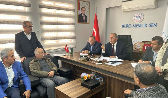 Büro Memur-Sen Antalya'da Ünal Hisarkaya Güven Tazeledi