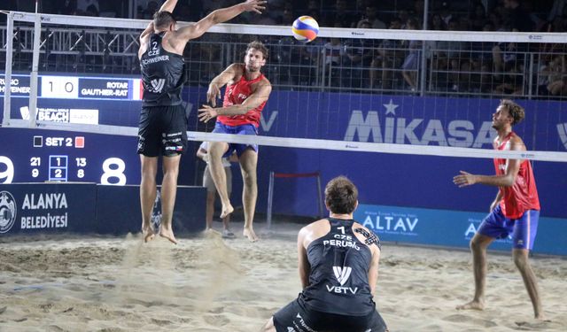 Dünya Plaj Voleybolu Pro Tur'da kadınlarda İsviçre, erkeklerde Çekya şampiyon