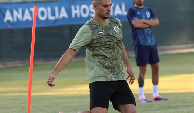 Alanyaspor yeni sezon hazırlıklarına hız kesmeden devam ediyor