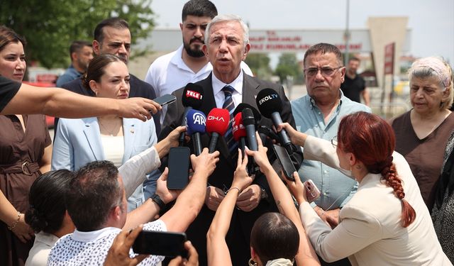 Mansur Yavaş’tan cezaevinde Muhittin Böcek’e ziyaret