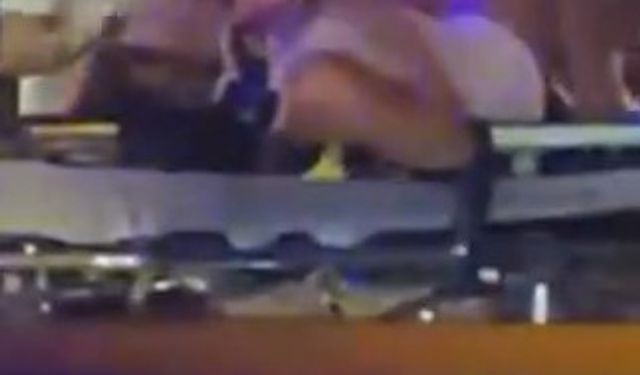 Antalya’da otomobil kaldırıma çıktı: Baba ve oğlu öldü