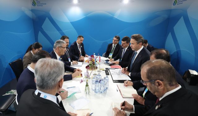 Bakan Bayraktar: Suriye’ye gaz tedariki yakında başlıyor