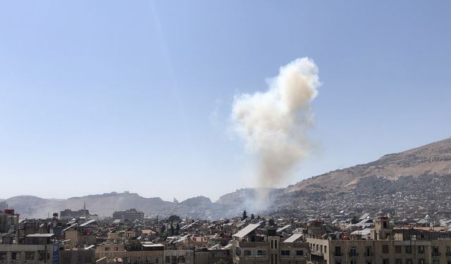 İsrail’den Şam’daki Genelkurmay’a hava saldırısı