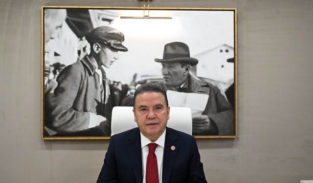 Muhittin Böcek’in gelini Zuhal Böcek gözaltına alındı