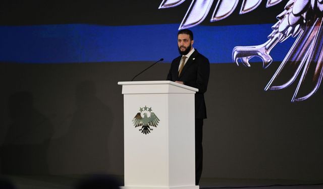 Suriye’nin yeni ulusal logosu tanıtıldı