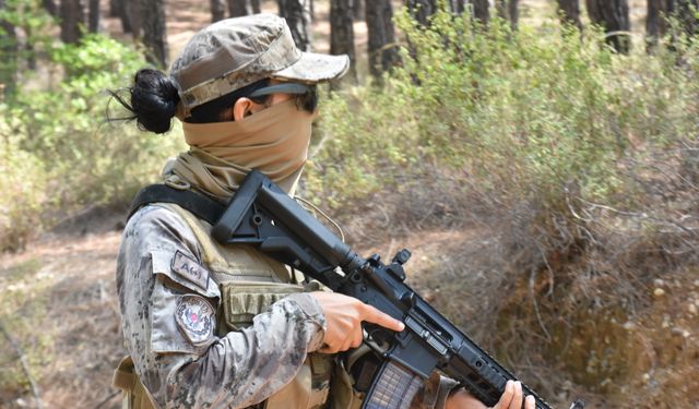 PÖH timleri orman yangınlarına karşı Antalya’da nöbette