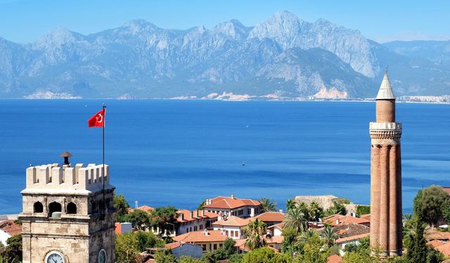 Antalya'da Ücretsiz Sanat ve Kültür Etkinlikleri