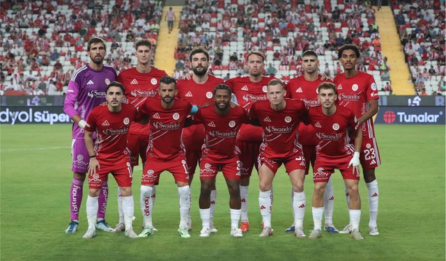 Antalyaspor evinde son dakika golüyle yıkıldı
