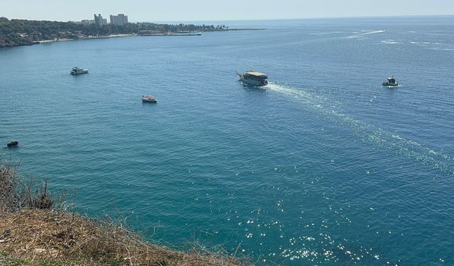 Antalya’da falezlerden düşen kişi için arama başlatıldı
