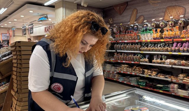 Antalya’da marketlerde fiyat ve etiket denetimi
