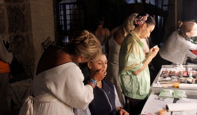 Aspendos’ta opera ve bale sanatçıları sahne arkasında zamanla yarışıyor