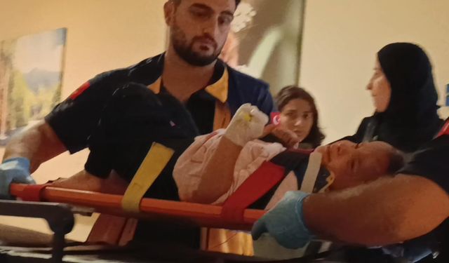 Bursa’da balkondan düşen 2 yaşındaki çocuk yaralandı