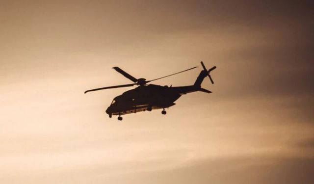 Endonezya’da kaybolan helikopterin enkazı bulundu