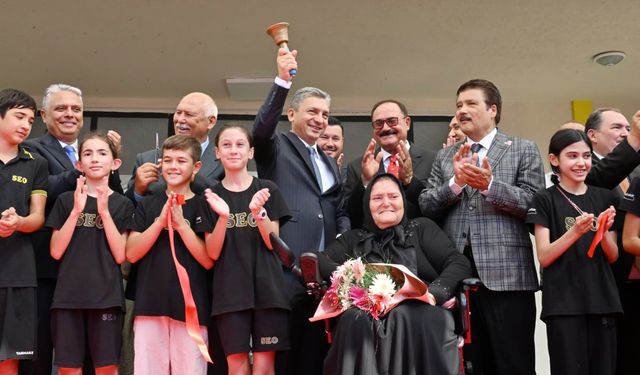 Antalya’da 526 bin öğrenci için 2025-2026 yılı başladı