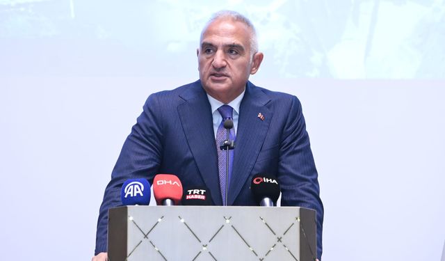 Bakan Ersoy: İstanbul turizmde dünya şehirleriyle yarışıyor