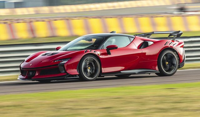 Hazine Ferrari ve lüks araçları mercek altına aldı