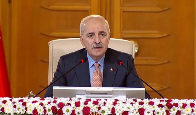 ‘Terörsüz Türkiye’ komisyonu akademisyenlerle toplandı