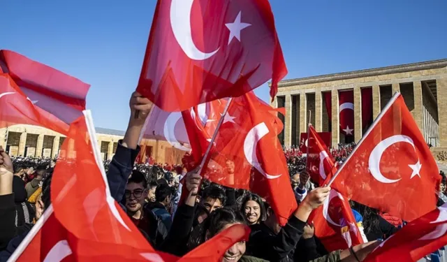 28 Ekim yarım gün mü? Cumhuriyet Bayramı tatil detayları