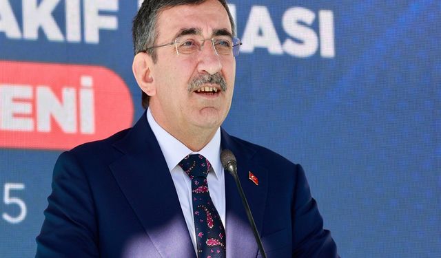 Cevdet Yılmaz: Merhametle birleşmeyen bilginin insanlığa faydası yok