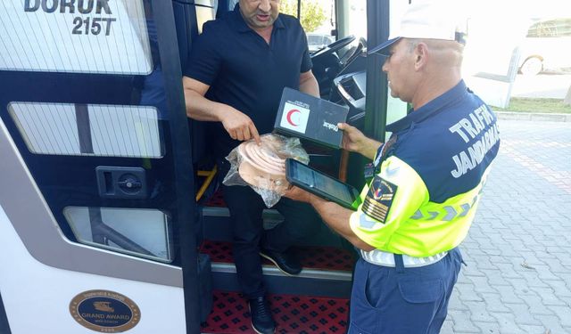 Antalya’da okul servislerine denetim: 5 araç men edildi