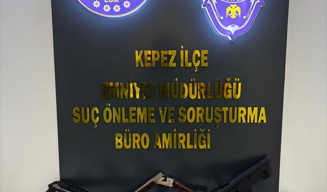 Antalya'da polis ekiplerince 'huzur' operasyonu düzenlendi