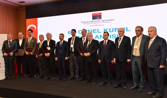 Prof. Dr. Ömer Özkan’a TÜBA Şeref Üyeliği Beratı