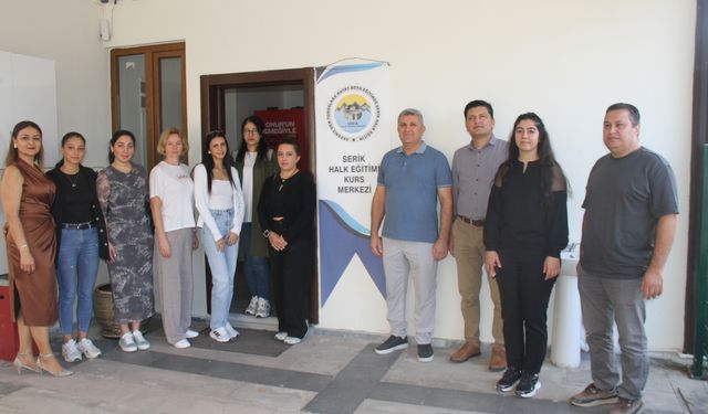 Serik’te protez tırnak kursu başladı, sertifika verilecek