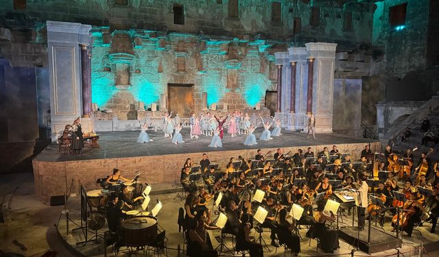 Uluslararası Aspendos Opera ve Bale Festivali rekor kırdı