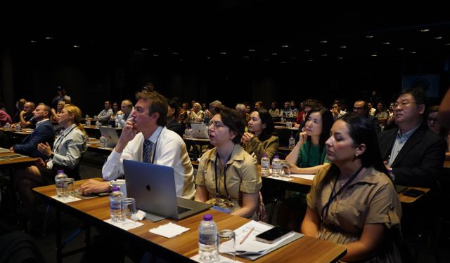 15 yıl sonra rahim nakli uzmanları Antalya’da buluştu