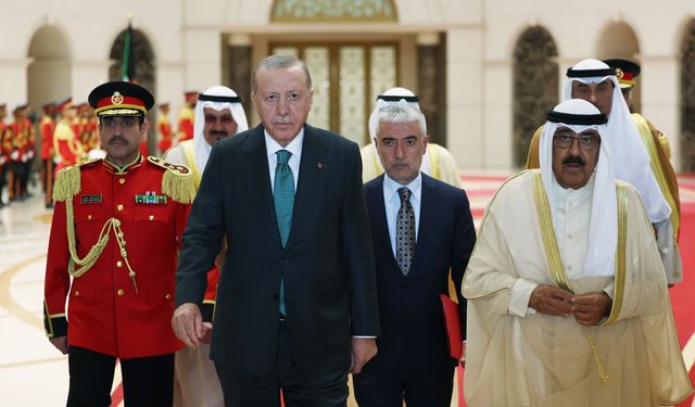 Erdoğan'dan Kuveyt'te: Resmi Ziyaret