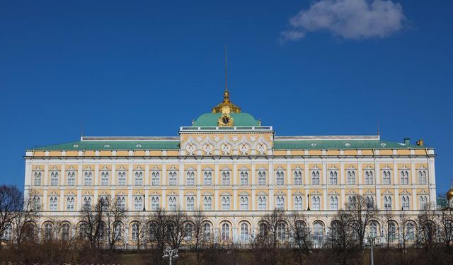 Kremlin: Putin-Trump zirvesi kademeli hazırlanıyor