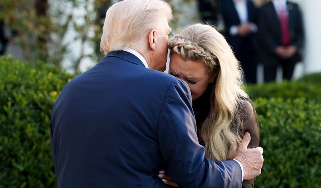 Trump, Charlie Kirk’e gıyaben Başkanlık Özgürlük Madalyası verdi