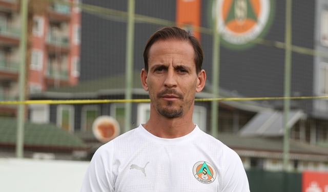 Alanyaspor’da Pereira: “Hedefimiz rahat bir sezon”