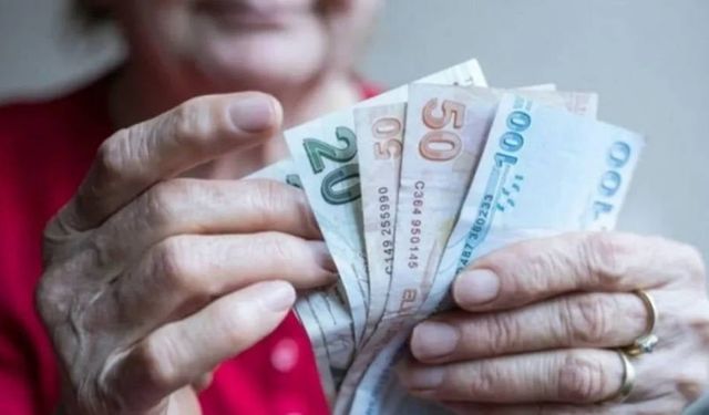 Emekli maaşlarına 2026 zammı için geri sayım başladı