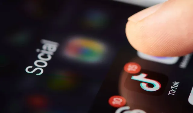 Türkiye’de sosyal medyaya yaş sınırı geliyor! Bakan açıkladı