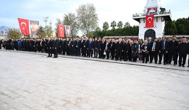 Antalya ilçelerinde Atatürk 87. yıl dönümünde anıldı