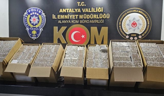 Antalya’da kaçakçılık operasyonlarında 22 şüpheli yakalandı