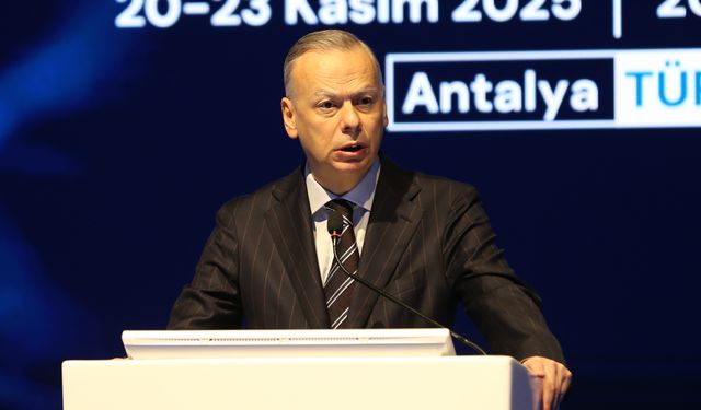 Antalya’da Ulusal Süt Zirvesi başladı