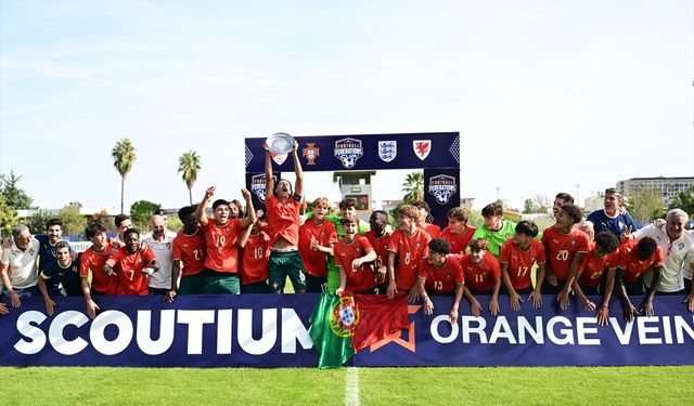 Ronaldo’nun oğlu Antalya’daki turnuvada şampiyon oldu