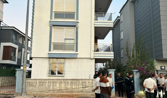 Antalya’da polis eşini ve çocuklarını öldürdü